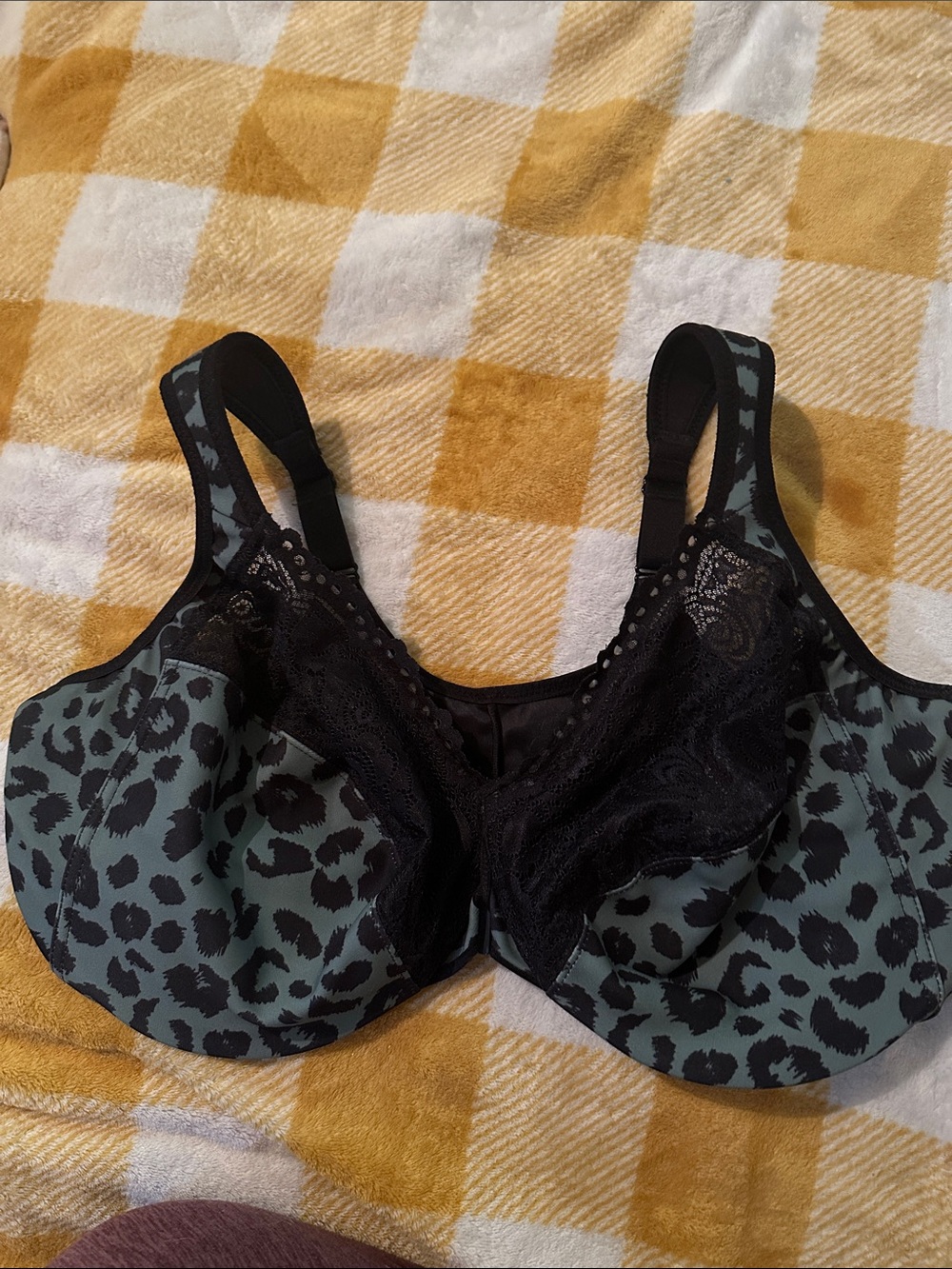Glamorise Sage Green and Black Leopard Lace Underwire Bra